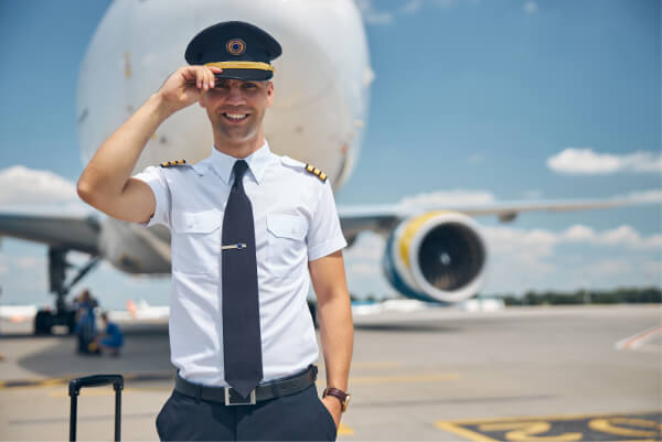 Benefits of becoming an airline pilot
